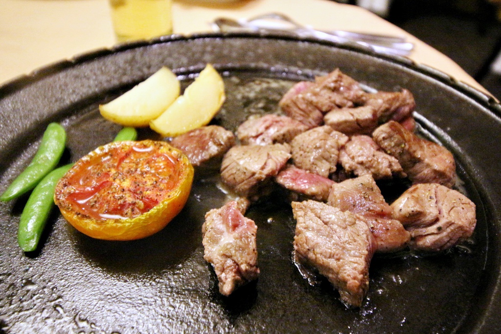 天成飯店，百合咖啡廳，台北車站吃到飽，