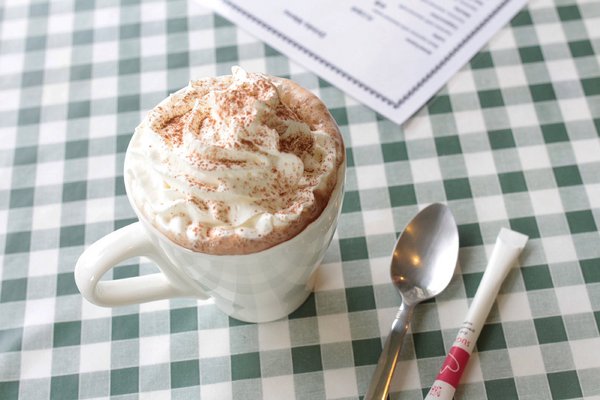 Daisy's Tearoom：【台南||中西區】口味道地！正統英式下午茶＆午餐輕食就在Daisy's Tearoom！