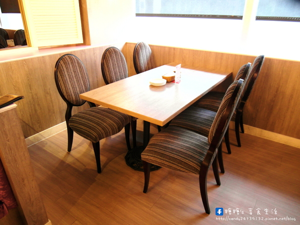 Perfume Dance 跳舞香水(老虎城店):〖台中│美食〗Perfume Dance 跳舞香水(老虎城店) ❤ 華麗又高貴的下午茶、排餐等,現在Tiger City也吃的到囉!!還有二人甜蜜餐及四人分享餐任你挑選!!