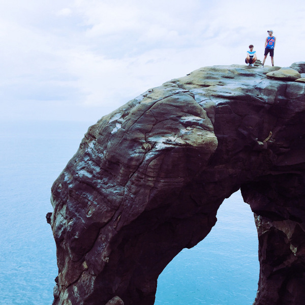 深澳番仔澳象鼻洞：象鼻岩｜瑞芳深澳海港小秘境｜來深澳絕不能錯過的阿華鯊魚羹