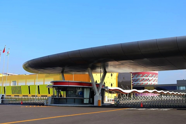 7-11 統一觀光工廠(新竹湖口旗艦店)：【新竹景點】7-11湖口廠門市旗艦店~要尖叫啦~敲可愛OPEN小醬家族派對超級歡樂粉嫩繽紛