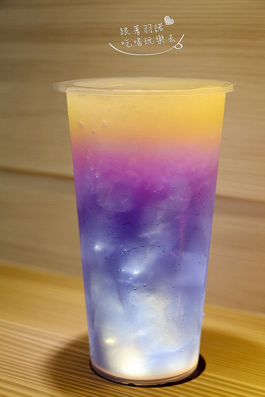 台灣雷夢台北東區極光飲料046