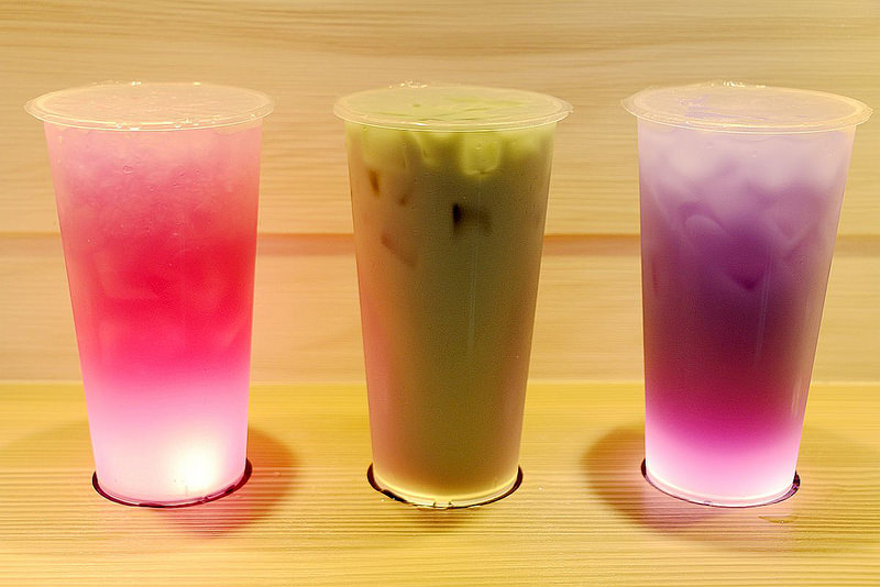 台灣雷夢台北東區極光飲料041