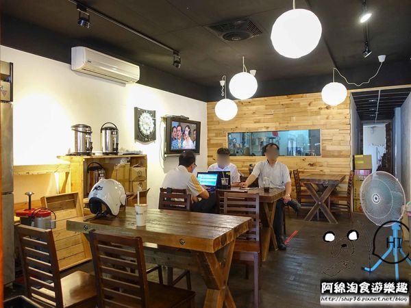 【桃園飲料】微笑杯杯 Smile cup-限量鴛鴦雙享杯,兩半一杯飲料,創意心鮮看得見!.桃園雙享茶/桃園特色飲料推薦/桃園龜山美食小吃