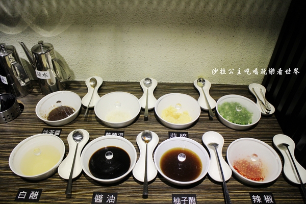 大釧鍋物：放開那隻龍蝦『大釧鍋物』頂級涮涮鍋/捷運南京復興火鍋