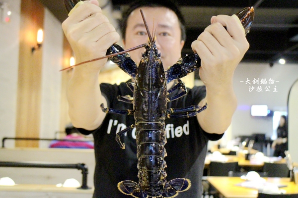 大釧鍋物：放開那隻龍蝦『大釧鍋物』頂級涮涮鍋/捷運南京復興火鍋