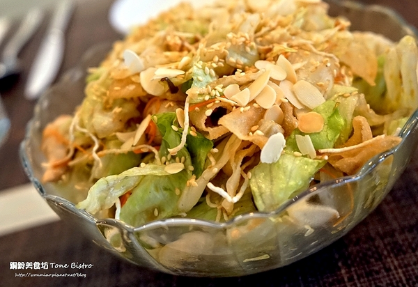 銅鈴美食坊 Tone Bistro：【愛評網口碑體驗】大安捷運站週邊美食 ✿✿ 銅鈴美食坊 Tone Bistro ✿✿