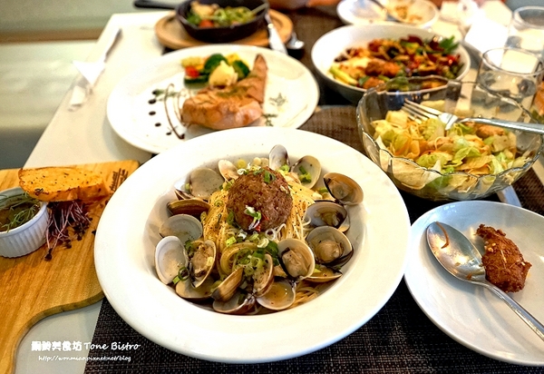銅鈴美食坊 Tone Bistro：【愛評網口碑體驗】大安捷運站週邊美食 ✿✿ 銅鈴美食坊 Tone Bistro ✿✿