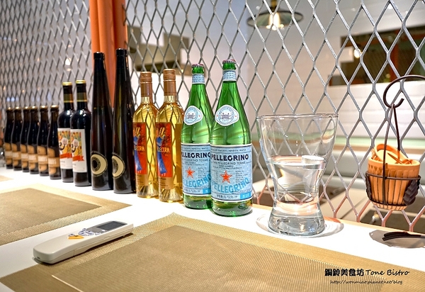 銅鈴美食坊 Tone Bistro：【愛評網口碑體驗】大安捷運站週邊美食 ✿✿ 銅鈴美食坊 Tone Bistro ✿✿