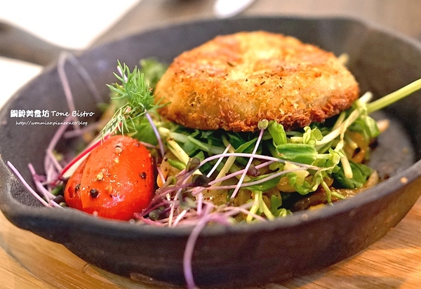 銅鈴美食坊 Tone Bistro：【愛評網口碑體驗】大安捷運站週邊美食 ✿✿ 銅鈴美食坊 Tone Bistro ✿✿