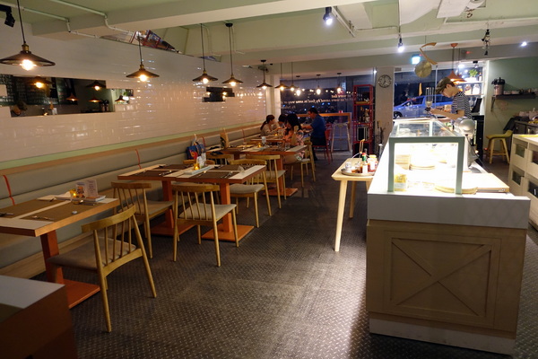 銅鈴美食坊 Tone Bistro:(胖樺食記)台北市東豐街「銅鈴美食坊 Tone Bistro」,中西合璧創意料理好好吃/仁愛圓環/商業午餐/捷運忠孝復興