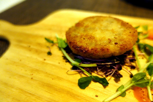 銅鈴美食坊 Tone Bistro:(胖樺食記)台北市東豐街「銅鈴美食坊 Tone Bistro」,中西合璧創意料理好好吃/仁愛圓環/商業午餐/捷運忠孝復興