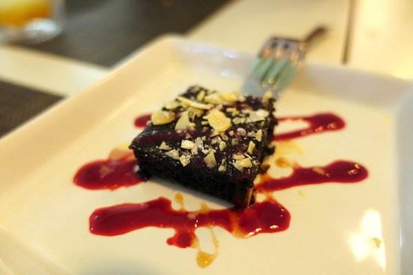 銅鈴美食坊 Tone Bistro:(胖樺食記)台北市東豐街「銅鈴美食坊 Tone Bistro」,中西合璧創意料理好好吃/仁愛圓環/商業午餐/捷運忠孝復興