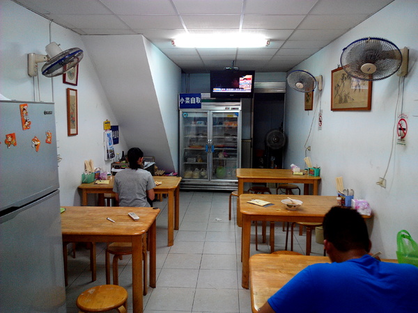 郭家小館：【臺南Ω麻豆區】郭家小館。大推清淡又好吃的蕃茄貓耳朵