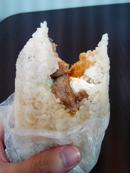 陳媽咪飯糰:【臺南Ω麻豆區】陳媽咪飯糰