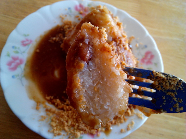 村伯菜粽：【臺南Ω麻豆區】村伯菜粽。葷素者都極力推薦，平實價格又美味的早餐，也可宅配喔！