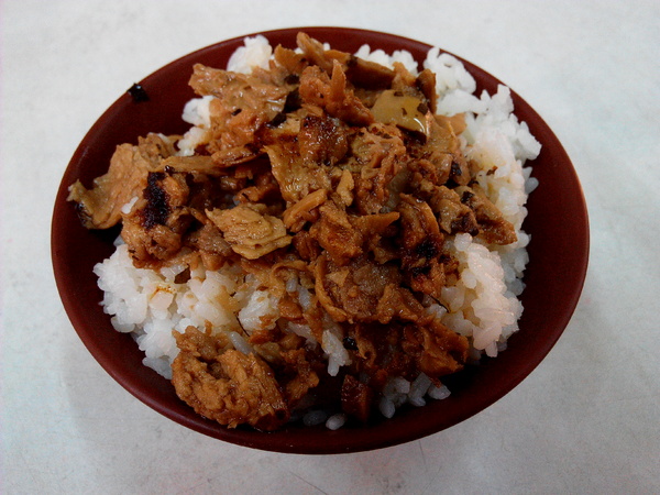 宏恩素食(麻豆店)：【臺南Ω麻豆區】宏恩素食火鍋城