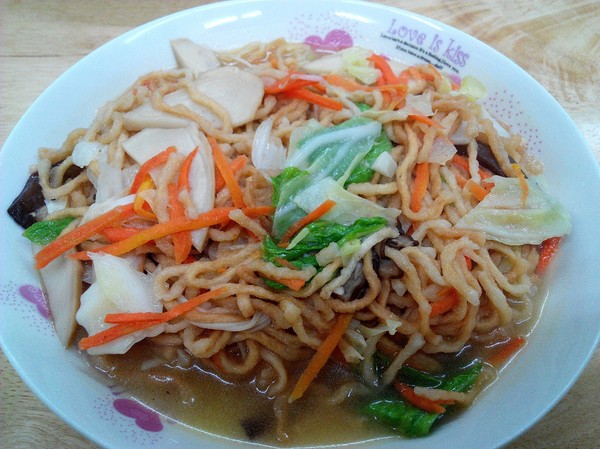 13號素食：【臺南Ω麻豆區】１３號素食。炒意麵配料豐富ＣＰ值高