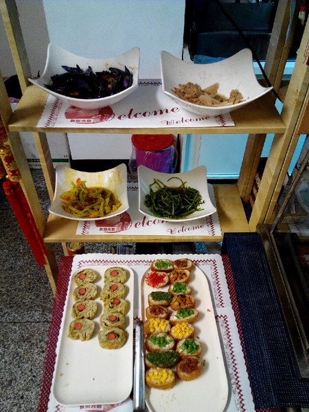 陽光義法蔬食:【東區】陽光義法蔬食。餐點滿多元的素食餐廳