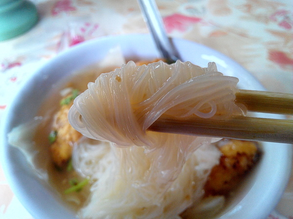 阿助土魠魚羹:【關廟區】阿助土魠魚焿。適合當下午點心的土魠魚焿