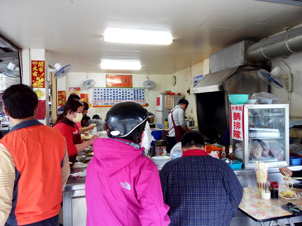 阿助土魠魚羹:【關廟區】阿助土魠魚焿。適合當下午點心的土魠魚焿