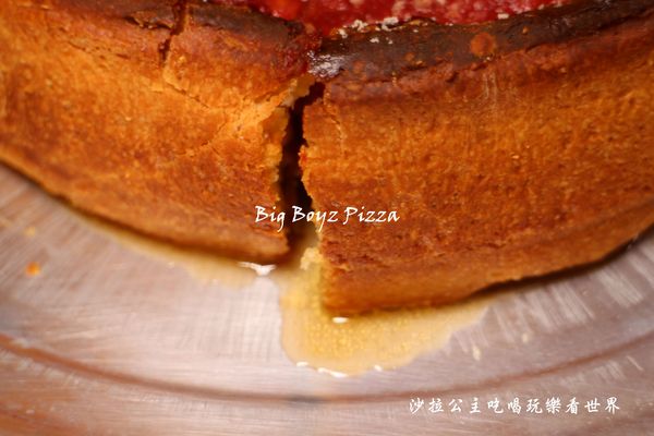 Big Boyz Pizza：他不是蛋糕.他是披薩『Big Boyz Pizza』捷運南京復興站美式餐廳/深盤披薩