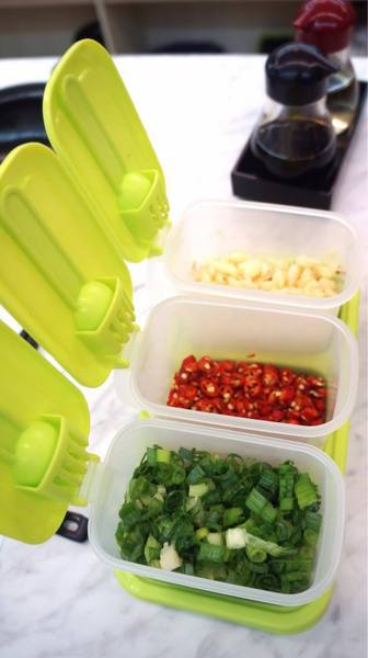 醉食在石頭風味養生火鍋:【苗栗竹南】全台第一家以偉士牌為主題的石頭火鍋,走過路過千萬別錯過!