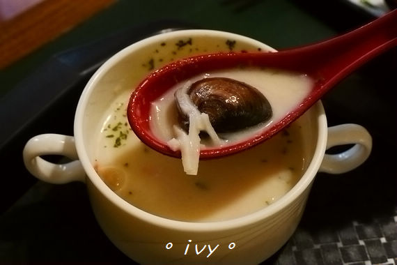 貓町日式簡餐：新竹東區。貓町  日式、洋食 創意料理