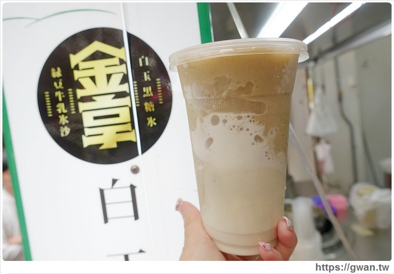 台中美食,逢甲夜市,逢甲必吃,逢甲大學,逢甲美食,金享綠豆沙,白玉黑糖冰,台中飲料,夏日冰品,台中冰,邊走邊吃的黑糖冰-13-201-1