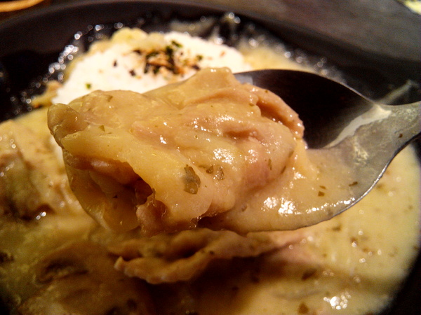 懶日子桌遊餐廳：【臺南Ω中西區】懶日子桌遊餐廳。可邊玩桌遊，邊享用餐點的休閒好去處