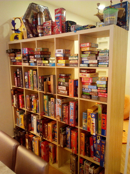 懶日子桌遊餐廳：【臺南Ω中西區】懶日子桌遊餐廳。可邊玩桌遊，邊享用餐點的休閒好去處