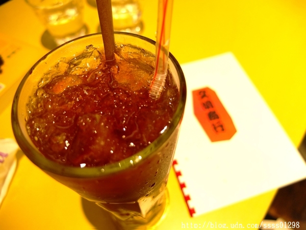 文明商行:【美食特搜。屏東市】文明商行。異國街角的錯覺 結合咖啡、溫度、人情味 溫馨典雅裝潢小店