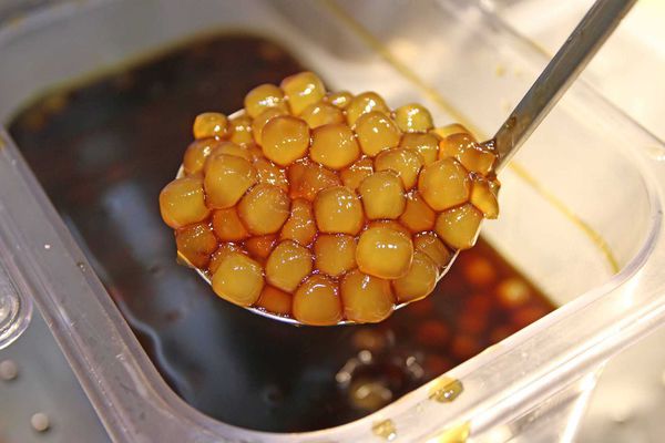 【台北美食】丸作食茶-世界首創現場職人手作珍珠的飲料店