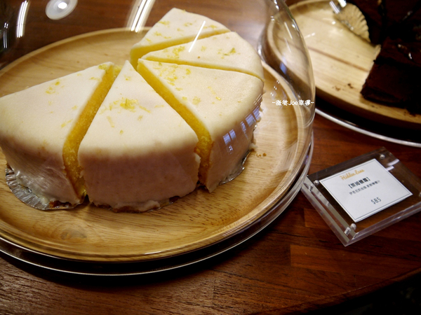 Hidden Lane 窩巷甜點店 (大全店):窩巷-充滿古早趣味的用餐環境,酒杯甜點,快來好好品嚐一番吧!