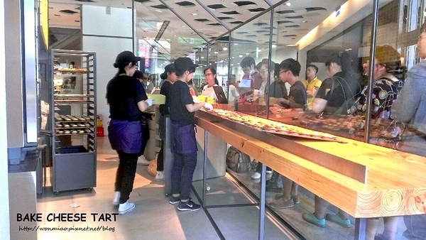 Bake Cheese Tart:【新光三越南西三館】來自日本人氣秒殺甜點這下真的爆醬了... ✿✿ Bake Cheese Tart / Bake 起司塔 ✿✿