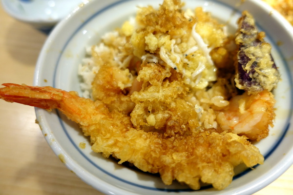 下町天丼 秋光:(胖樺食記)捷運忠孝敦化站「下町天丼秋光」/台北東區推薦餐廳/來自東京淺草的天麩羅丼/金賞獎