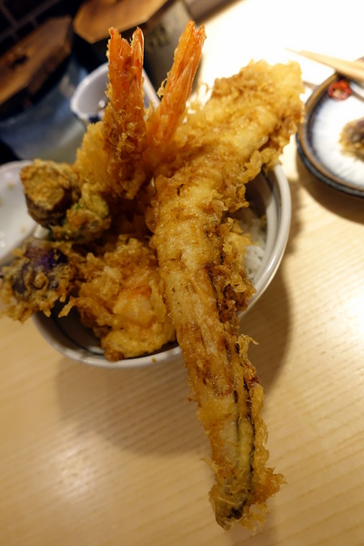 下町天丼 秋光:(胖樺食記)捷運忠孝敦化站「下町天丼秋光」/台北東區推薦餐廳/來自東京淺草的天麩羅丼/金賞獎