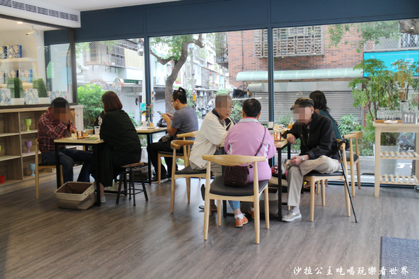 藍氣球 Le Bleu Ballon Pâtisserie:士林下午茶『藍氣球 Le Bleu Ballon』法式手工甜點/咖啡/鹹派/捷運劍潭站