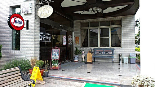 美雅家具觀光工廠：【台南景點】免費新亮點~美雅家具觀光工廠