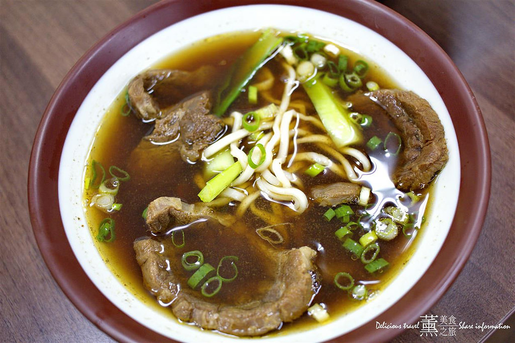 餃先生牛肉麵