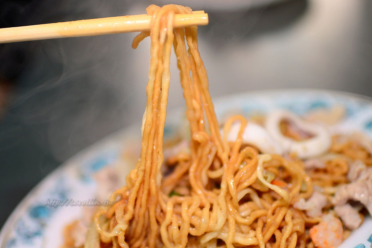 台南灣裡黃金商圈 忠和麵店