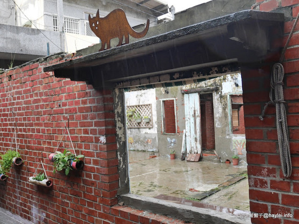 喜事集喜樹藝術聚落：宅女懶懶子＠灣裡黃金商圈+喜事集+黃金海岸台南旅遊 台南南區灣裡美食美景攻略～老街傳統小吃一日遊+無敵海景看到飽　