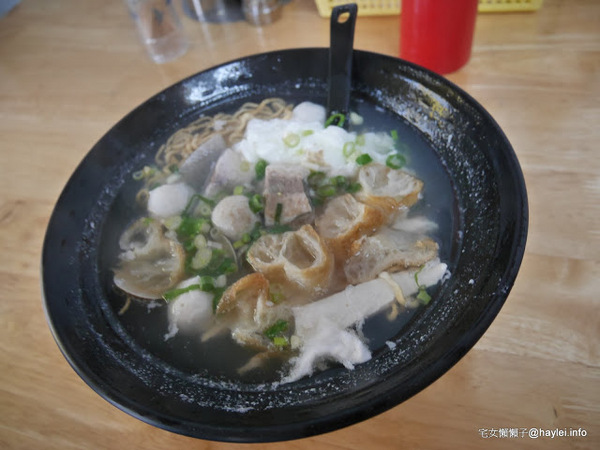 喜事集喜樹藝術聚落：宅女懶懶子＠灣裡黃金商圈+喜事集+黃金海岸台南旅遊 台南南區灣裡美食美景攻略～老街傳統小吃一日遊+無敵海景看到飽　