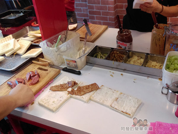 碳厚囍05-工作檯