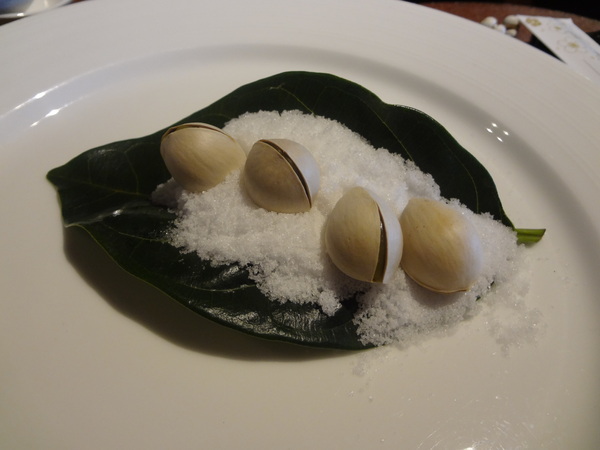 又見一炊煙：1011124[官本金文愛台灣]又見一炊煙日式庭園禪風慢活好自在詩情畫意無菜單料理(用餐篇)