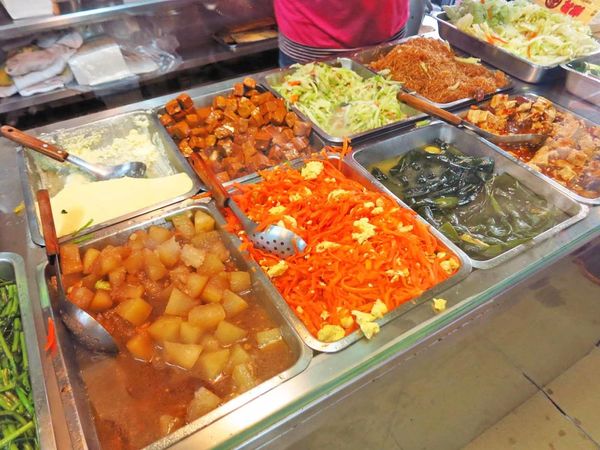 【蘆洲美食】宏昇燒臘-便宜又好吃的燒臘店