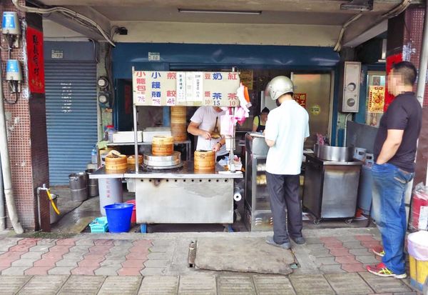 【五股美食】中興路二段小籠包-超多人推薦的美味小籠包