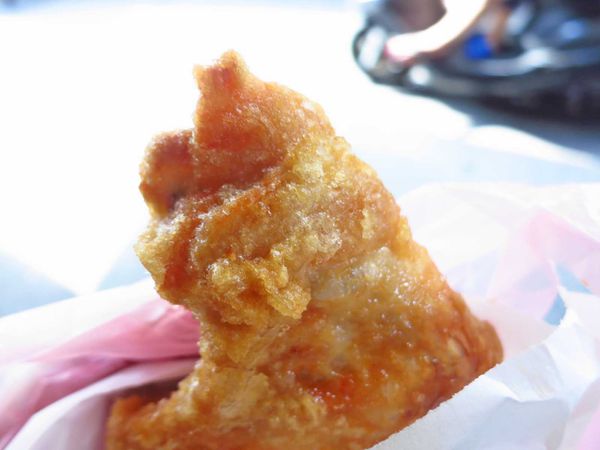 【中和美食】皇家炸雞-在地人推薦的市場裡炸雞