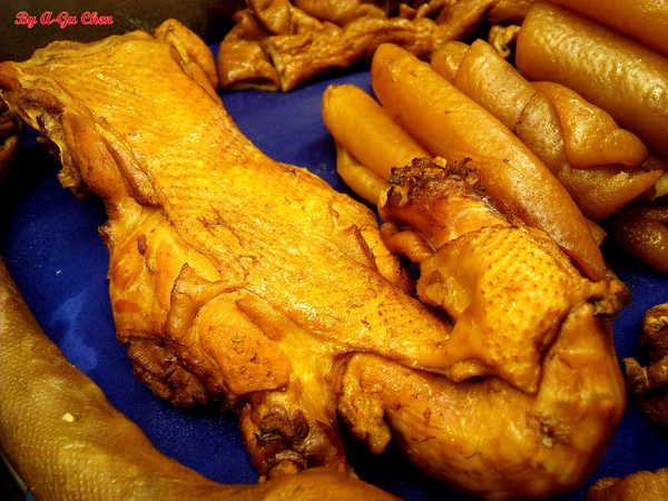 台南•肉皮張魯味【金華店】:【臺南Ω中西區】肉皮張魯味。傳承自嘉義二十多年老店的臺南滷味,宵夜好選擇