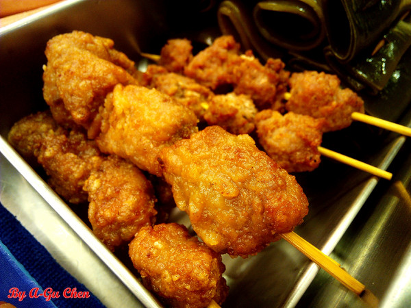 台南•肉皮張魯味【金華店】:【臺南Ω中西區】肉皮張魯味。傳承自嘉義二十多年老店的臺南滷味,宵夜好選擇